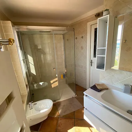 Bellevue فيلة مينتون