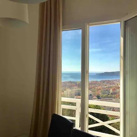 Bellevue Villa *