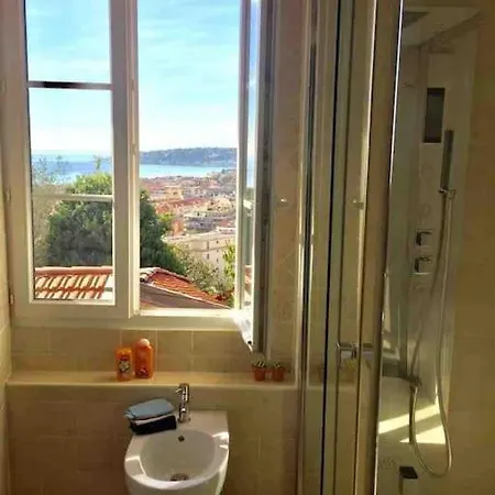 Bellevue Villa *